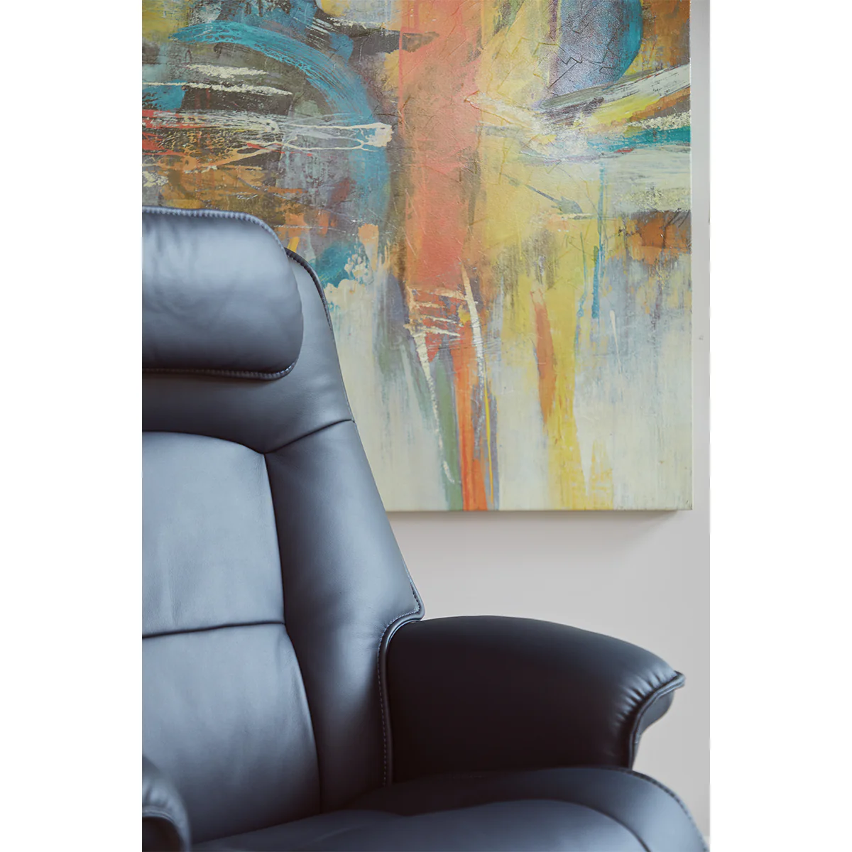 Admiral R Manual Recliner by Fjords - Image 4