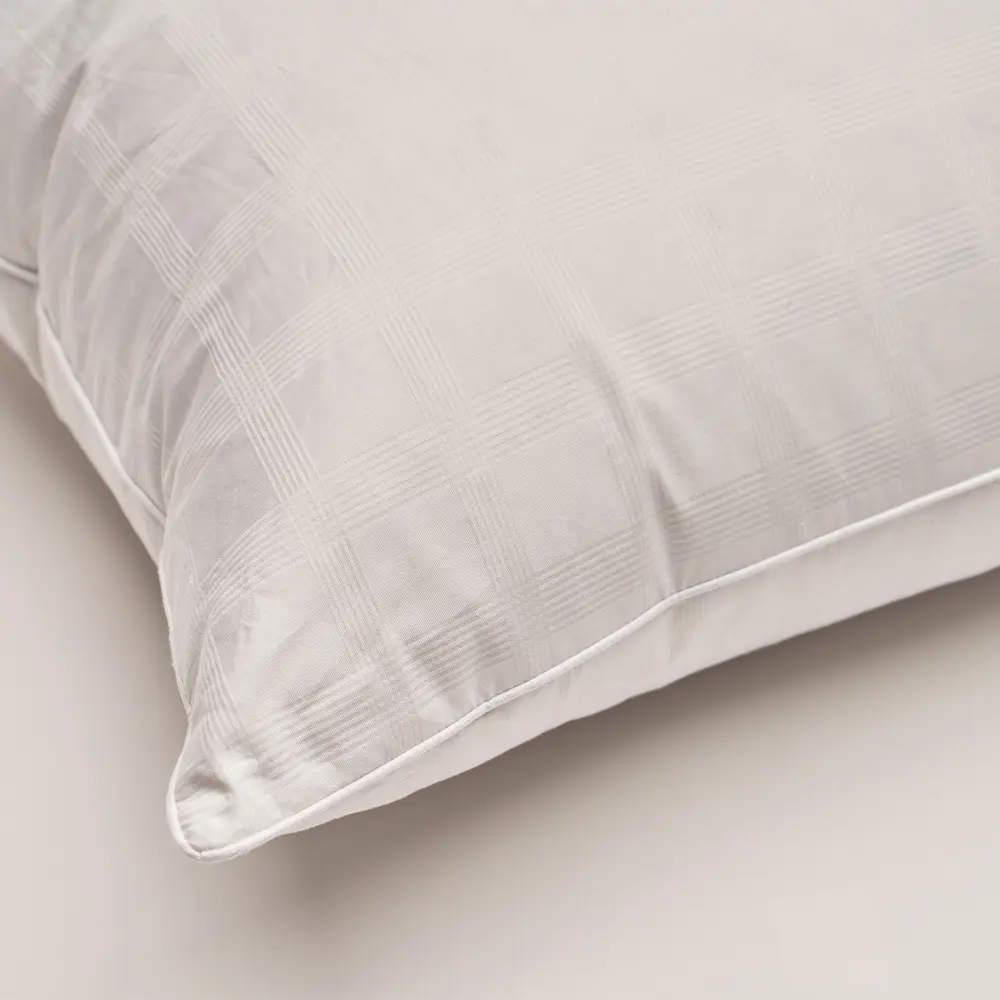 English Duck Down & Feather Luxury Pillow By Vispring - Image 2